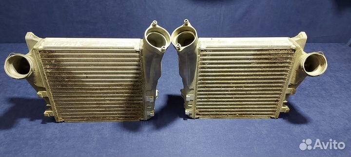 Интеркулер правый Porsche Cayenne 958