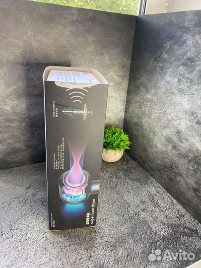 Фен Стайлер Dyson незаменимый помощник девушкам