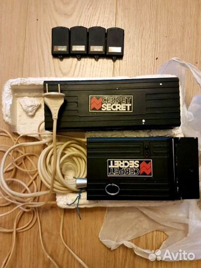 Радиоуправляемый накладной замок 