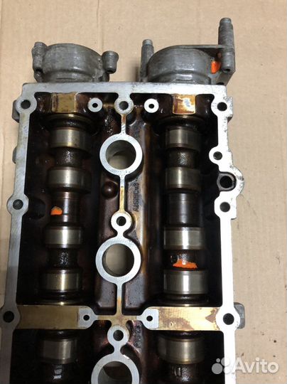 Постель распредвалов Фольксваген Гольф 4 1,4 16V