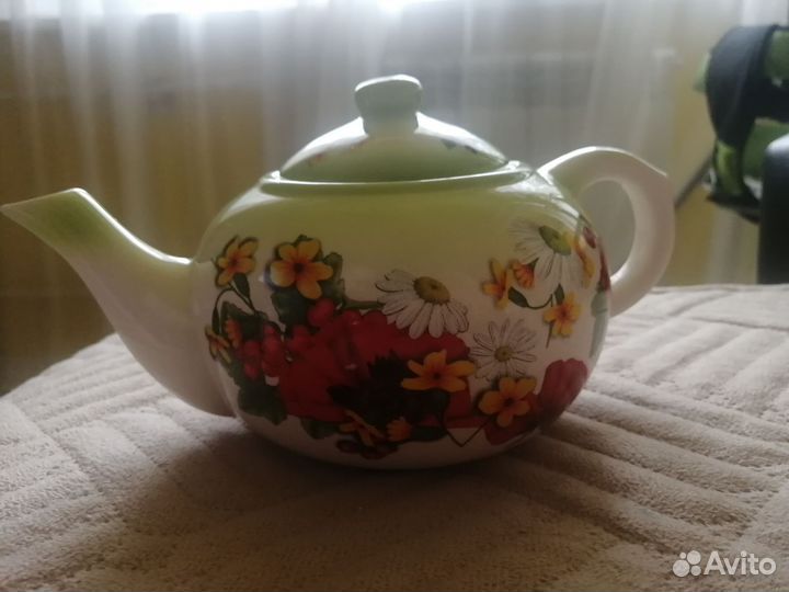 Заварочный чайник + сахарница