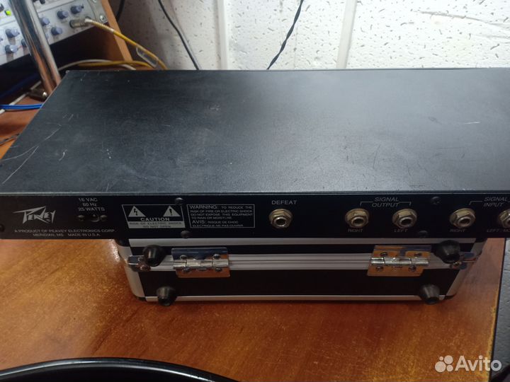 Процессор эффектов Peavey univerb