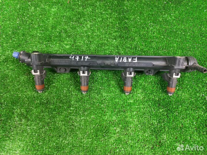 Форсунка топливная Skoda Fabia AUB