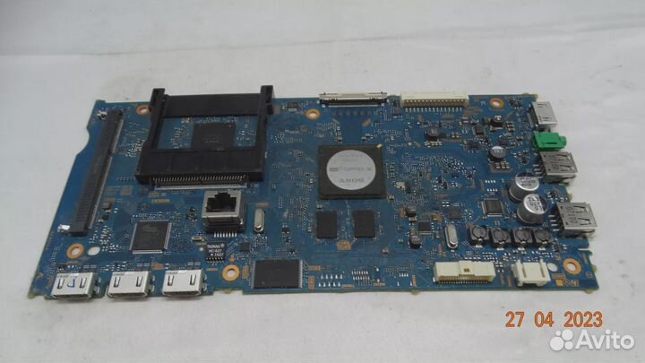 1-889-202-12 (173457412)