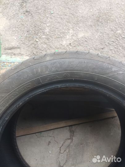 Goodyear EfficientGrip Performance 2 215/50 R17 91V