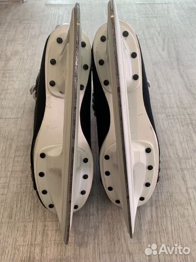 Хоккейные коньки бауэр 6 1/2D