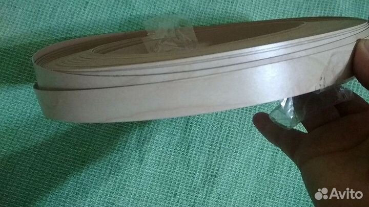 Шпон лента клейкая 