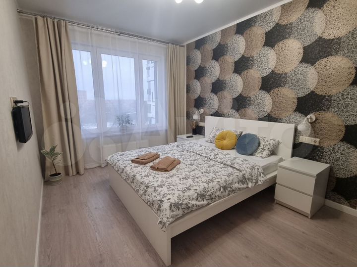2-к. квартира, 45 м², 8/25 эт.