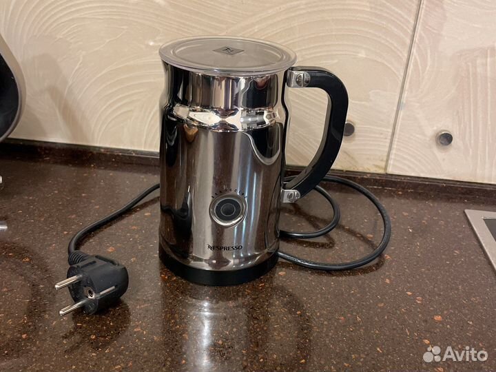 Капучинатор Nespresso Aeroccino