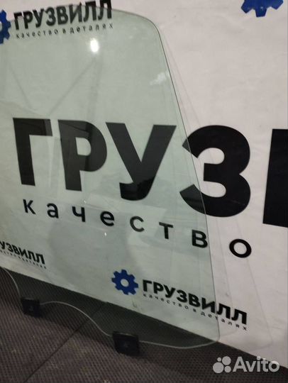 Стекло двери правой Volvo FH5 43R-001596