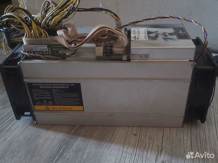 Antminer S9 13,5Th