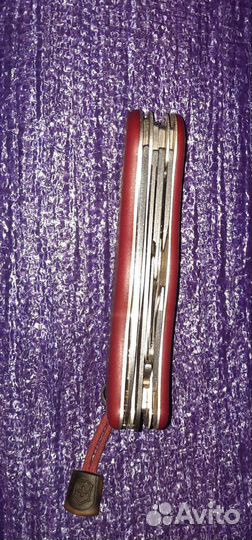 Швейцарский нож victorinox. 8 в 1