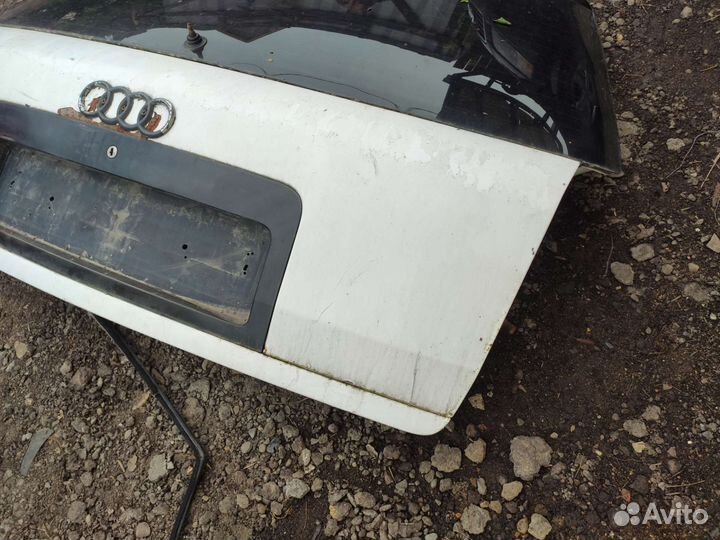 Audi A6C5 дверь багажника универсал