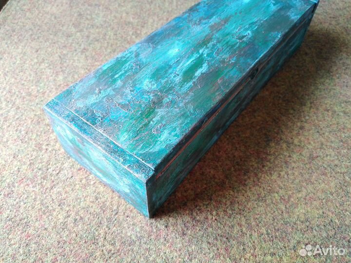 Шкатулка из тикового дерева в винтажном стиле