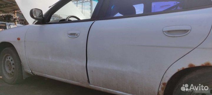 Дверь Daewoo Nubira