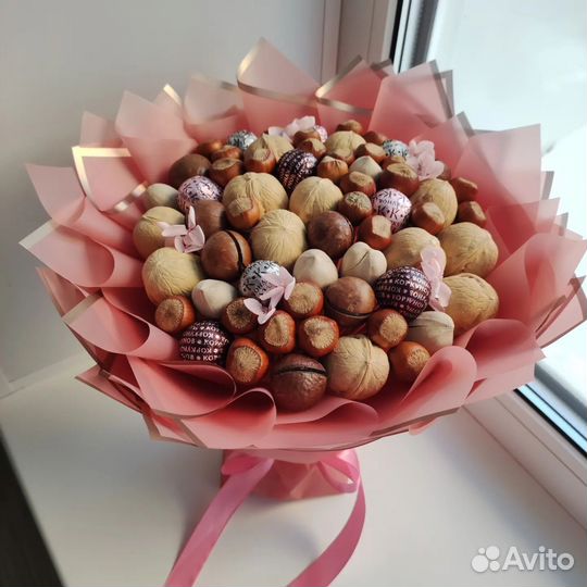 Съедобные букеты из орехов