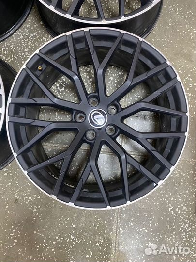 Диски литые R20 5x114 3