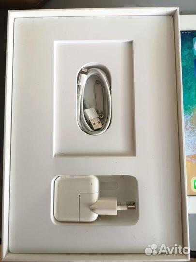Планшет Apple iPad Air 2 (A1567) рабочий Wifi+SIM