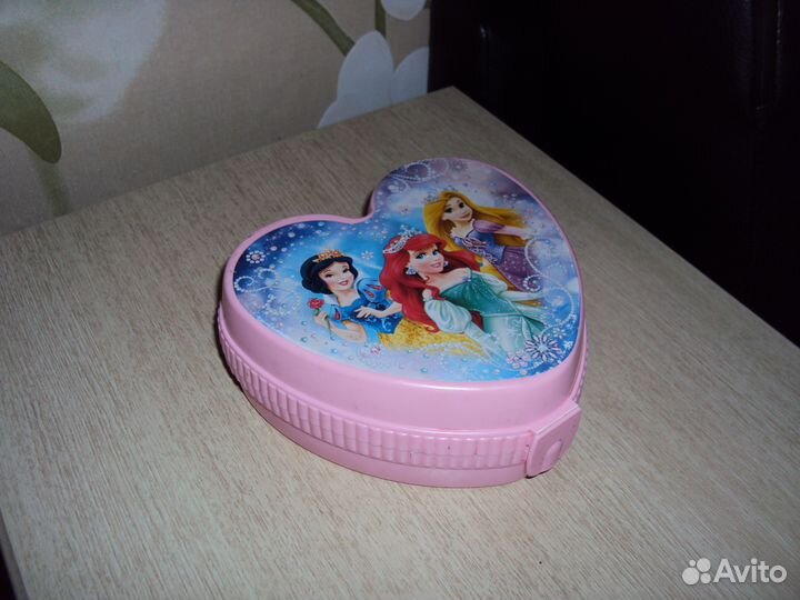 Игрушки,качели