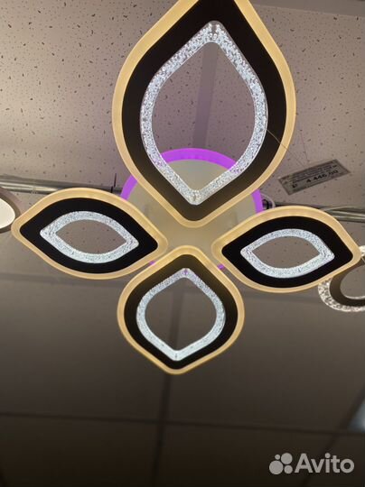 Управляемые светодиодные люстры