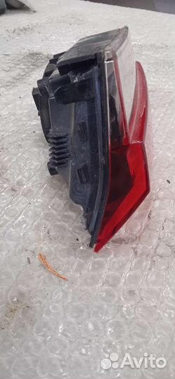 Фонарь задний правый. Шкода рапид
