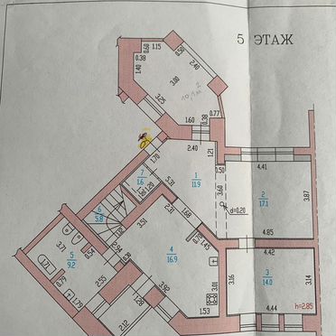 7-к. квартира, 175 м², 5/7 эт.