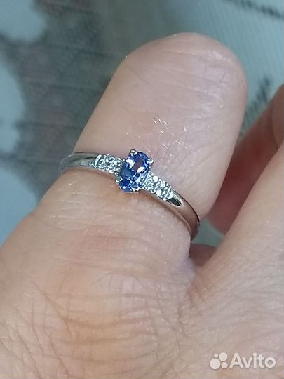 585 кольцо р.16 нат танзанит 0,241ct и брилл белое