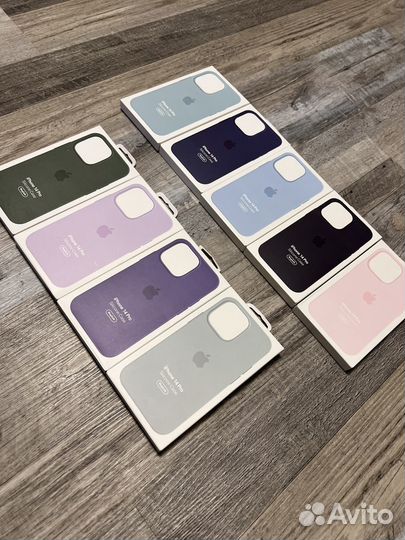 Чехол Silicone Case с MagSafe на iPhone 14 Pro