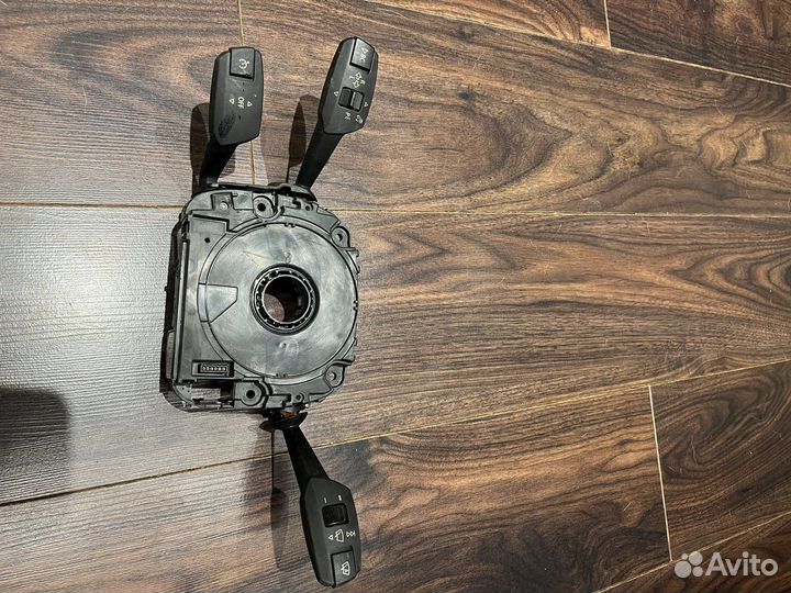 Блок подрулевых переключателей szl bmw e90