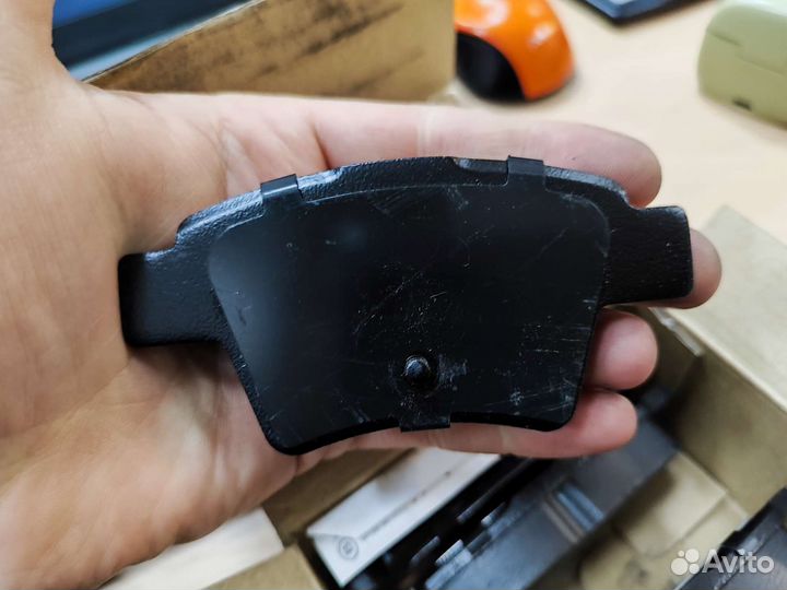 Колодки задние Citroen C4 Hi-Q