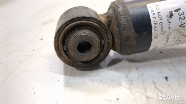 Амортизатор подвески левый задний Porsche Cayenne