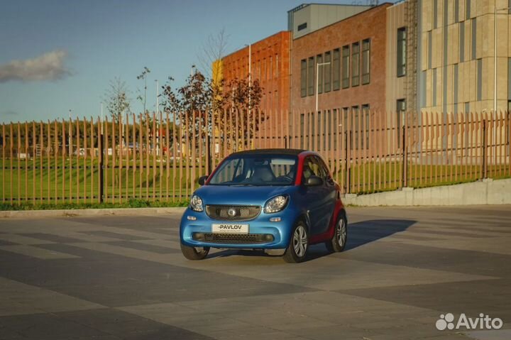 Аренда SMART new. Пpoкат SMART Fortwo с/бeз водитe