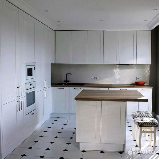 Кухонный гарнитур Lux на заказ