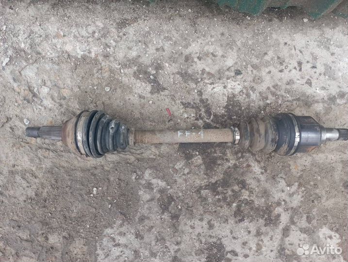 Полуось (привод) передний левый Ford Focus 1