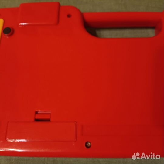 Синтезатор игрушечный