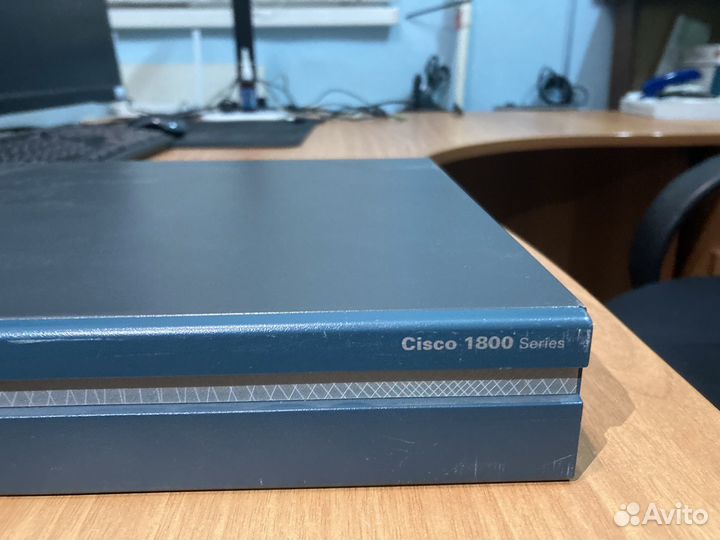 Маршрутизатор cisco 1800