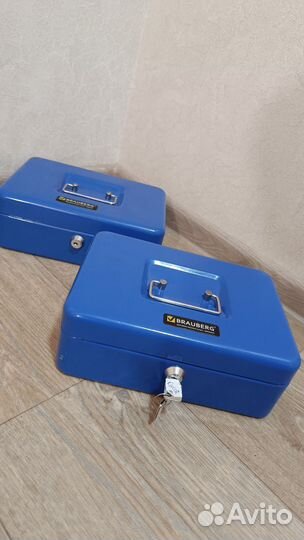 Ящик для денег и документов