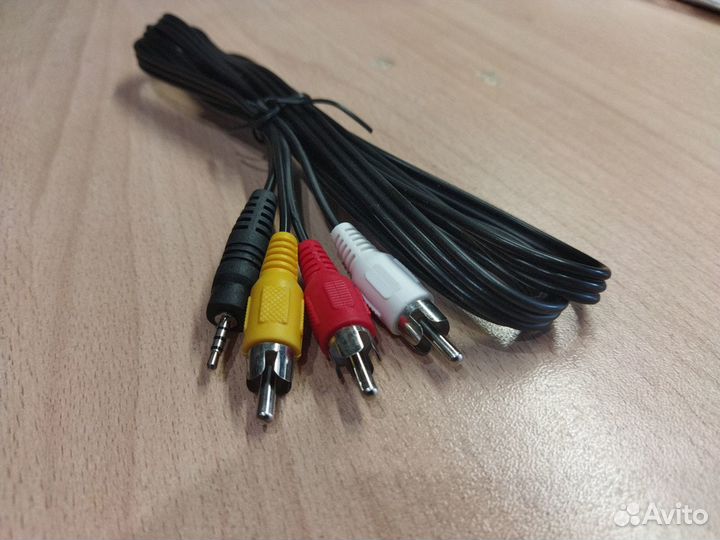 Видео кабель 2.5mm jack на 3 RCA