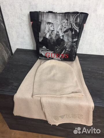 Комплект шапка и шарф женский