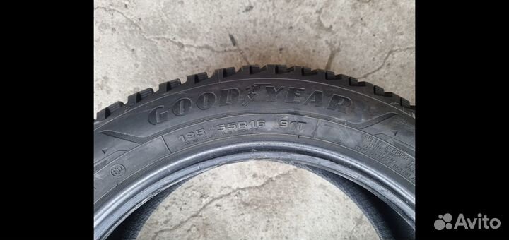 Goodyear Ultragrip Ice Arctic 195/55 R16 91T
