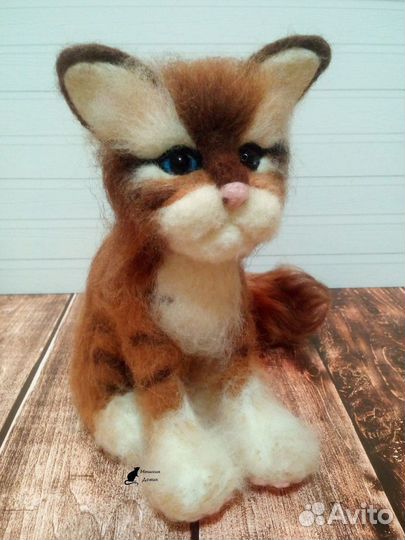 Кот Мурзик валяный ручной работы