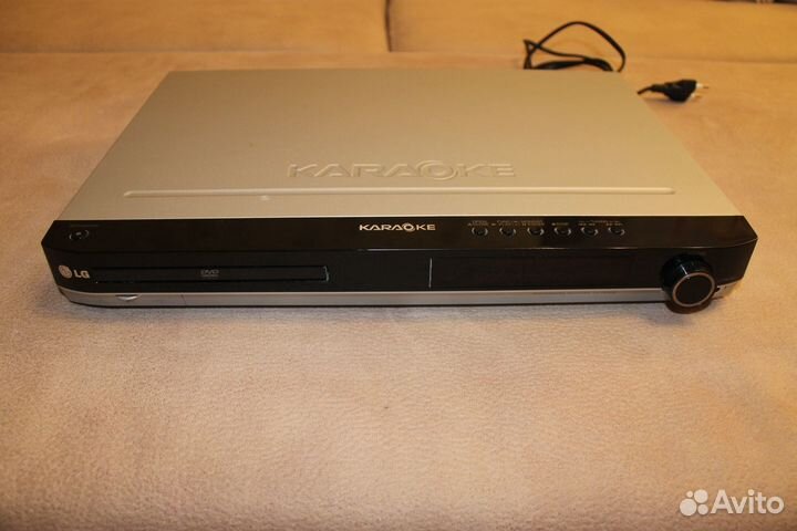 Караоке система LG DVD karaoke receiver LH-TK 3635