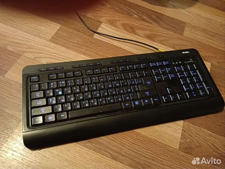 Игровая клавиатура с подсветкой