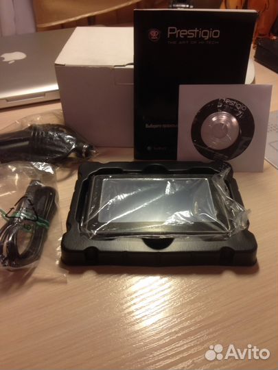 GPS-навигатор prestigio GeoVision 4200BT