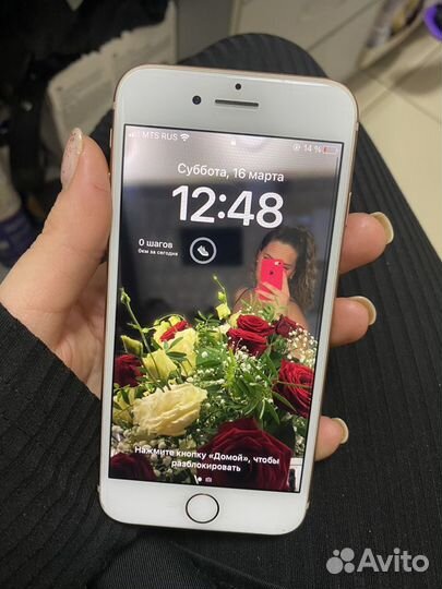 iPhone 8, 64 ГБ