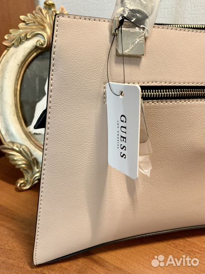 Сумка Guess оригинал новая