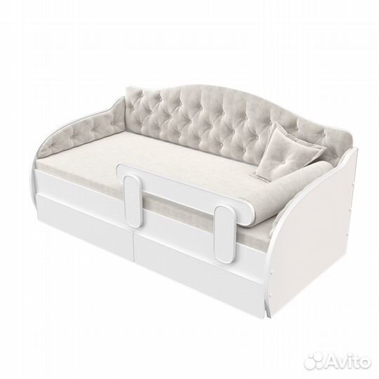 Детский диван с мягкой спинкой