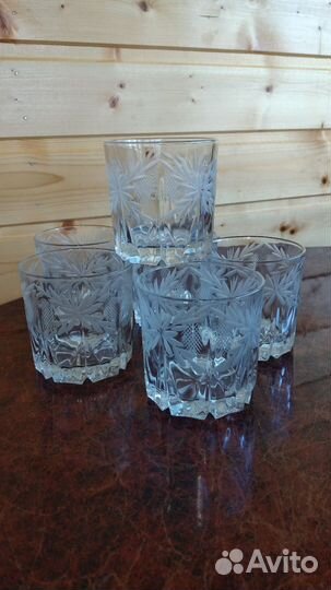 Бокалы разные