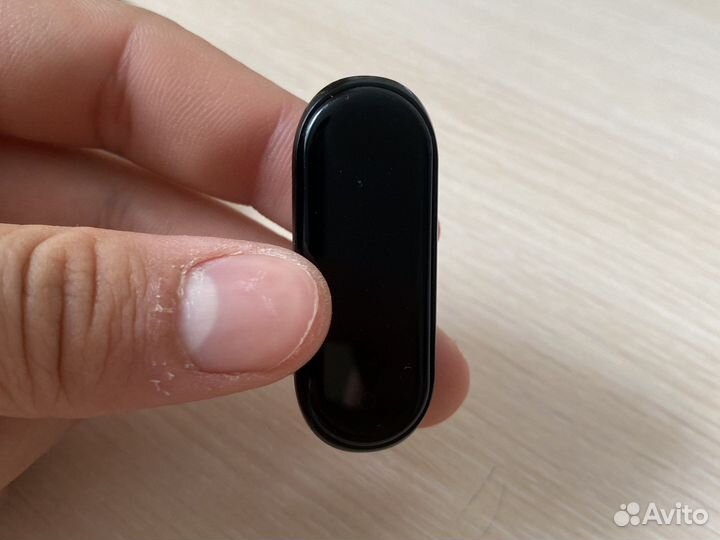 Часы xiaomi mi band 4