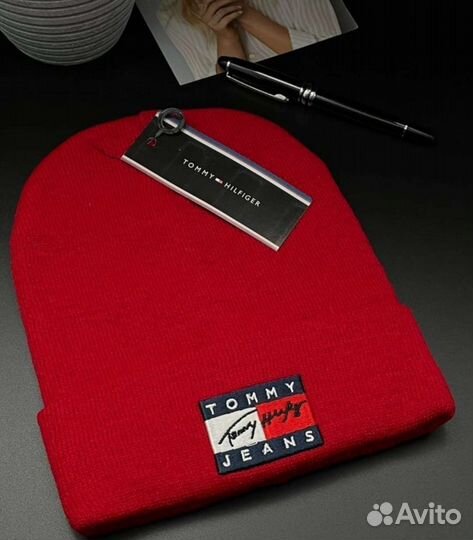 Мужская шапка tommy